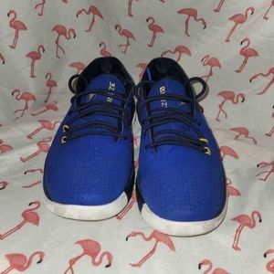 Boys Steph Curry Basketball Shoes